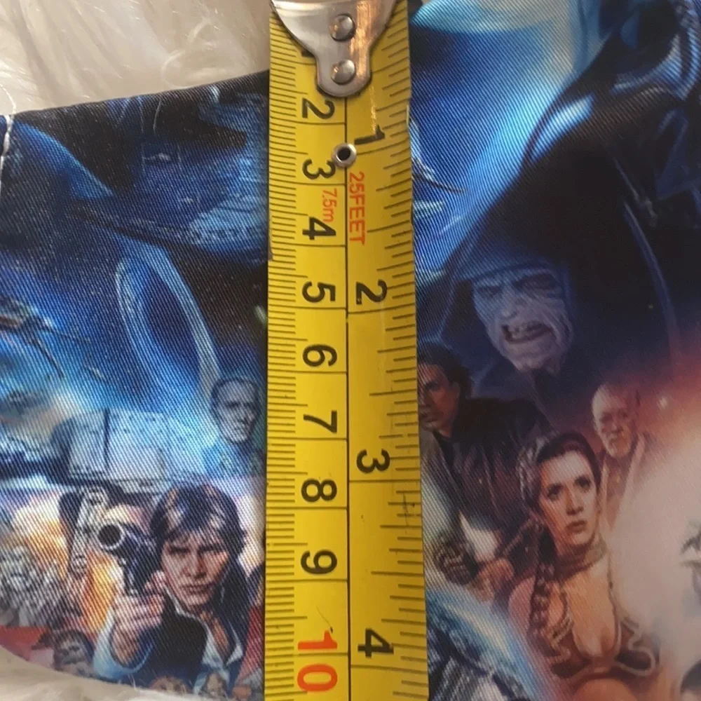 New without tags Star Wars Mask